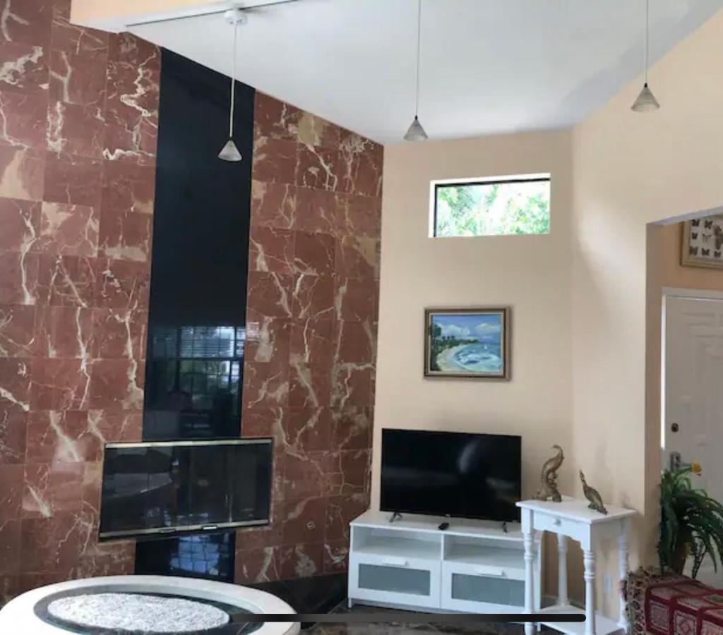 Large Luxury Studio With View In Santa Monica Esterno foto